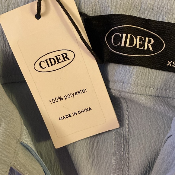 Pants - Picture 5 of 5